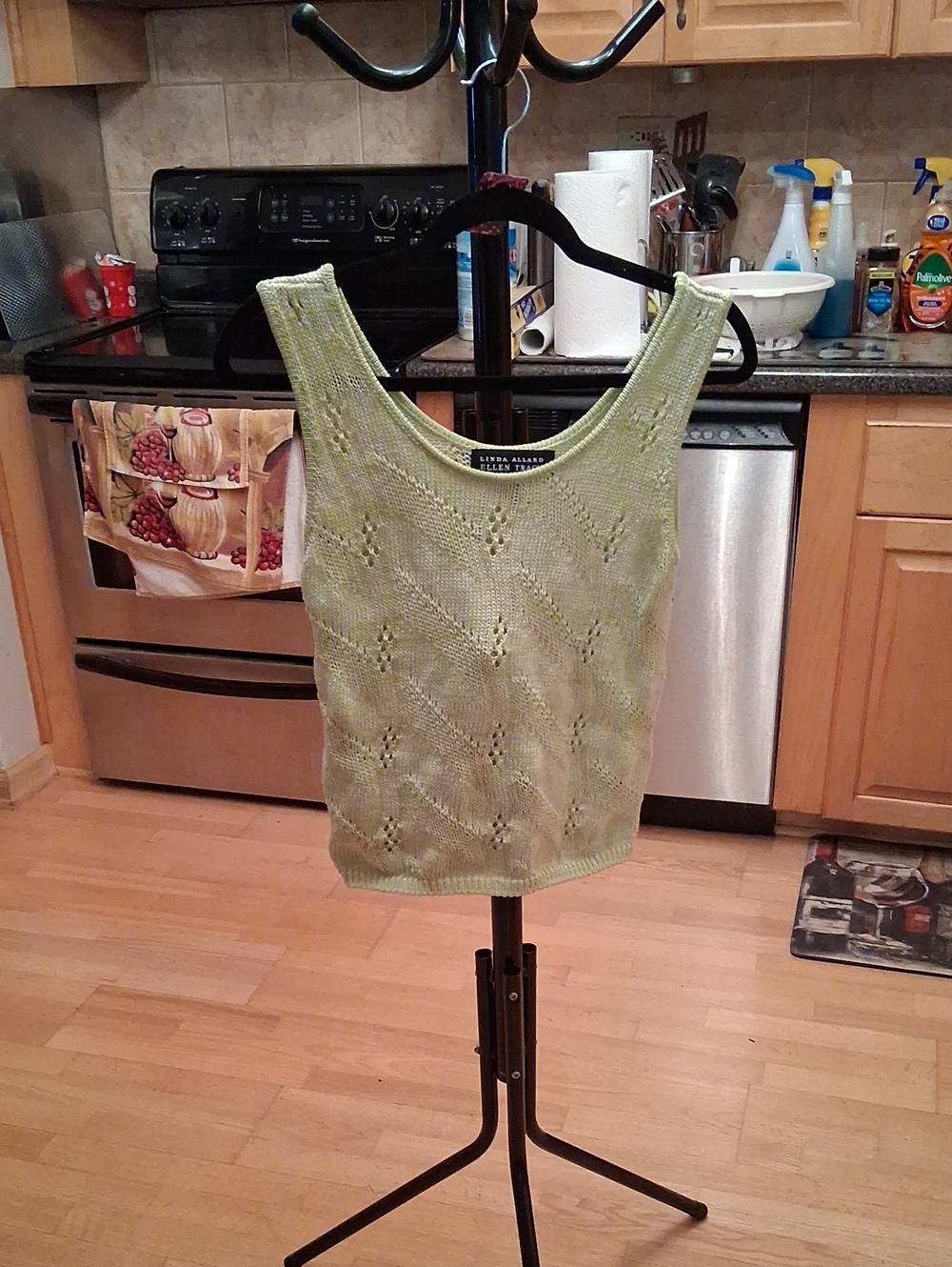 Light Green Knit Scoop Neck Tank Top